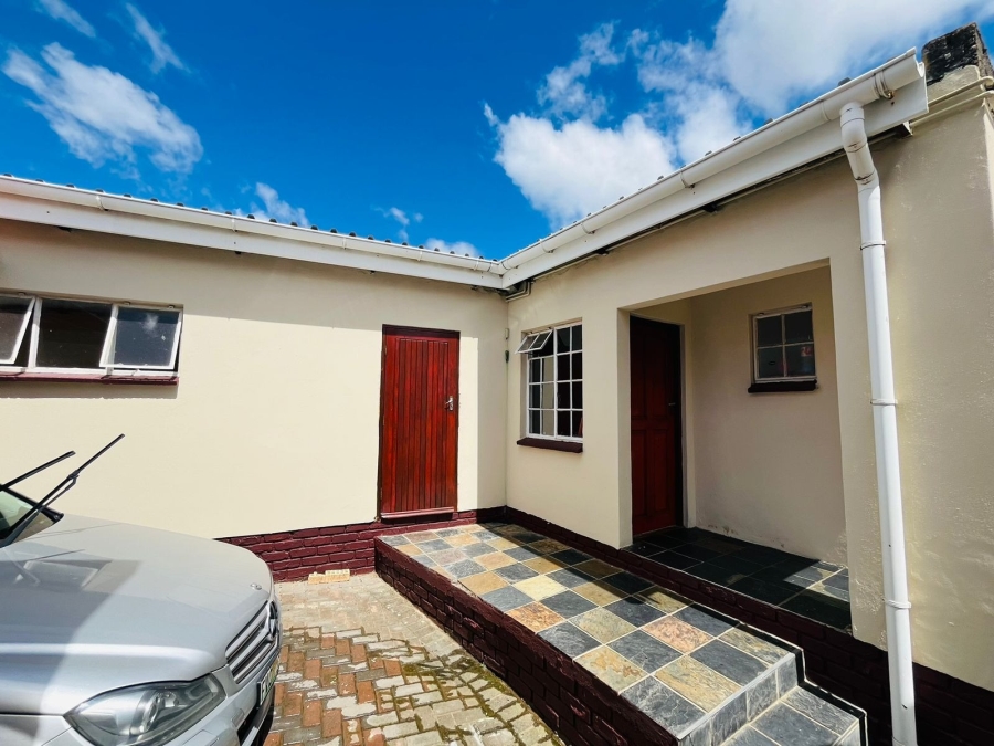 2 Bedroom Property for Sale in Mdantsane Eastern Cape